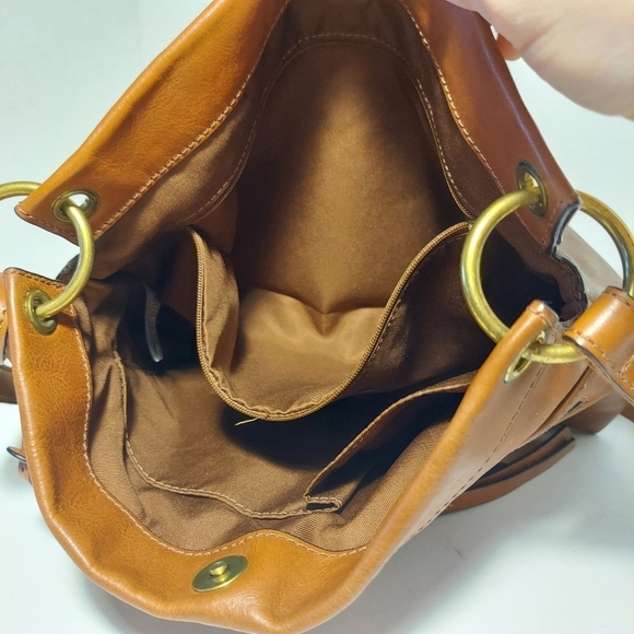 FOSSIL Crossbody Purse Soft Genuine Leather Bag Saddle Brown w Gold Key Charm - Picture 11 of 16